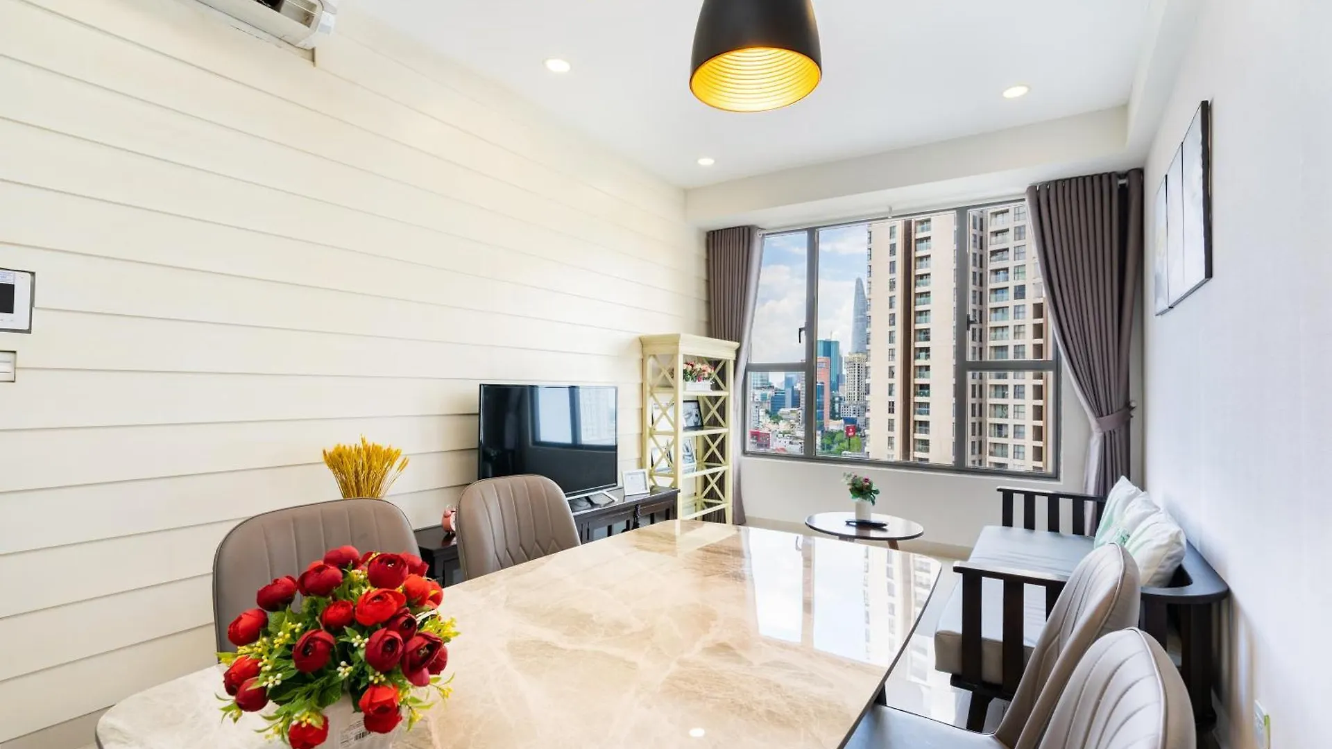Goby Home In Rivergate Luxury Apartment - Near Ben Thanh Market Ho Chi Minh-stad